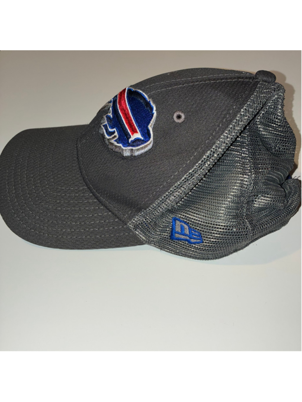 Men's New Era Buffalo Bills Hat One Size Grey Blue Trucker Cap - Picture 2 of 7